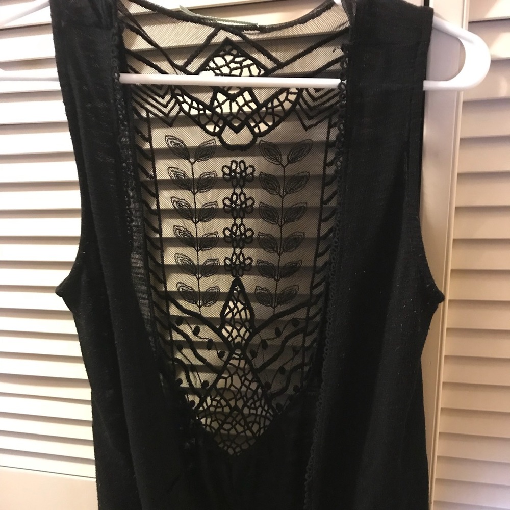 Sleeveless cardigan